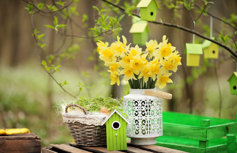 BYM fun ways to decorate this spring