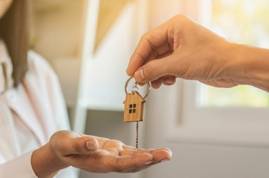 Tenants with keys2