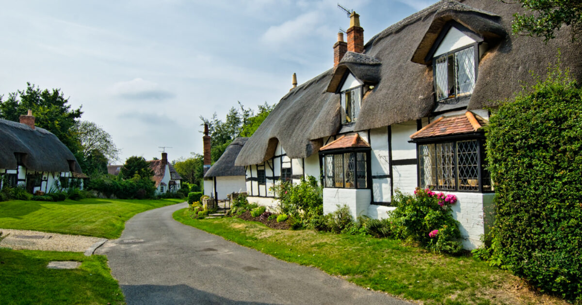 Everything You Need To Know Before Buying A Thatched Roof Property ...