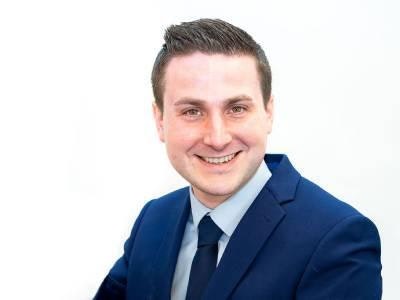 Cheltenham team 6330 6330