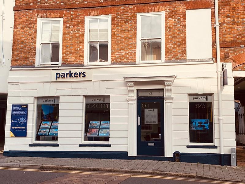 Find Estate Agents & Letting Agents Near You Parkers